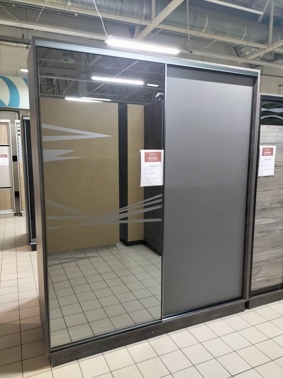 шафа-купе двохдверна ДСП, дзеркало бронза з піскоструєм, профіль Баварія бронза