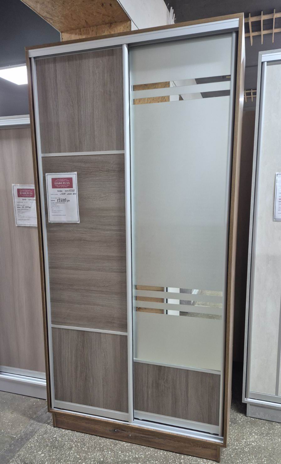 шафа купе дводверна, ДСП та дзеркало з піскоструєм, профіль срібло