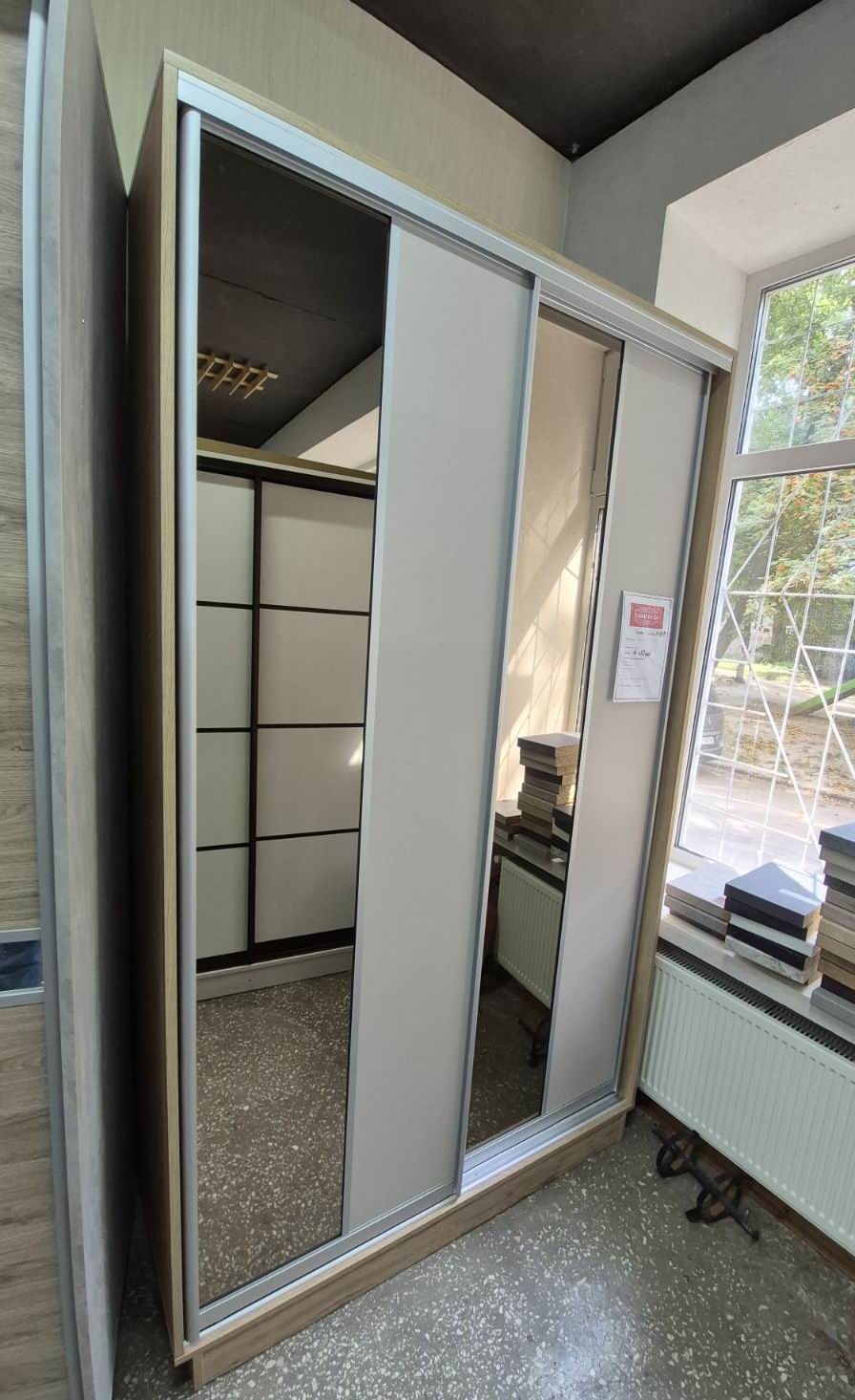 шафа-купе двохдверна, дзеркало бронза та ДСП, профіль срібло