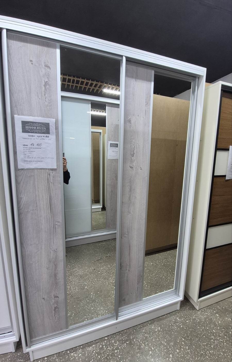 шафа-купе двохдверна, дзеркало та ДСП, профіль срібло